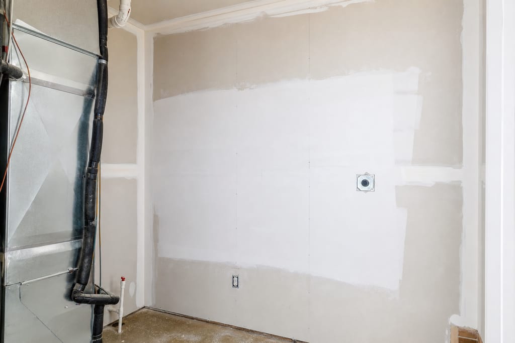 Mold-resistant primer photo